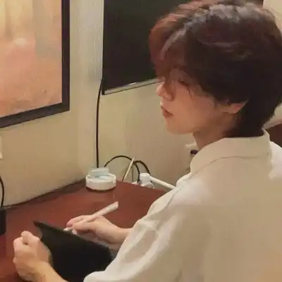 邴琬莹 邴琬莹